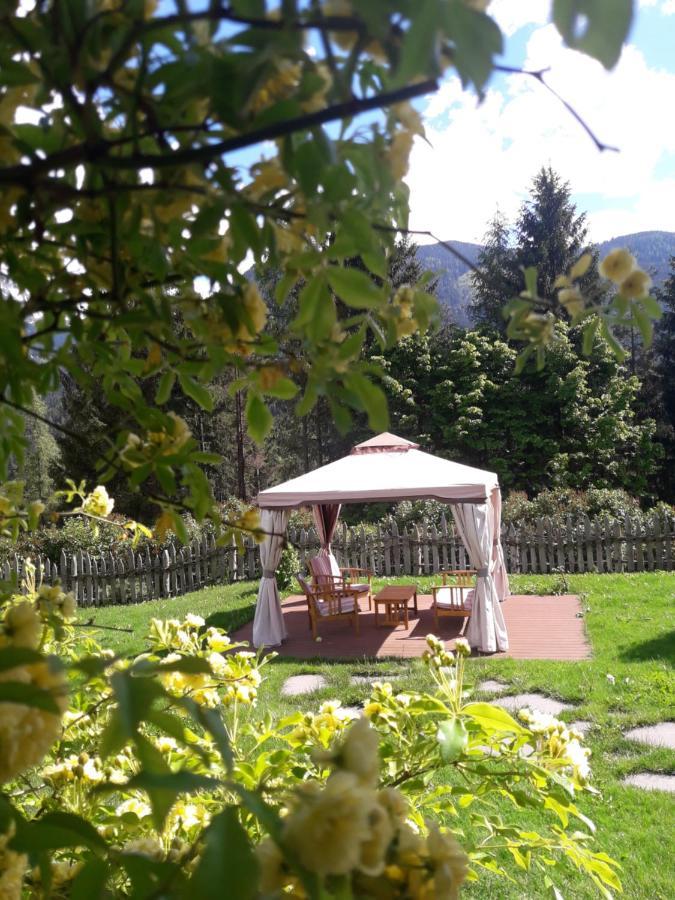 Hotel Fonte Dei Veli Panchia Exteriör bild