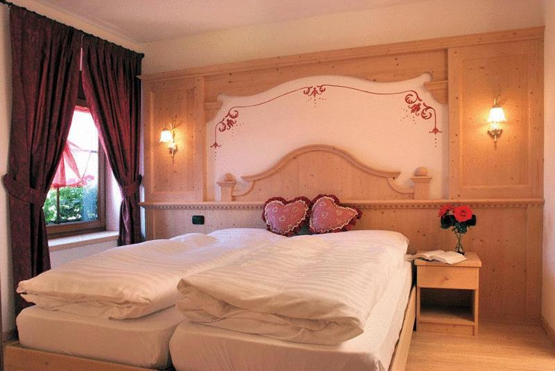 Hotel Fonte Dei Veli Panchia Exteriör bild