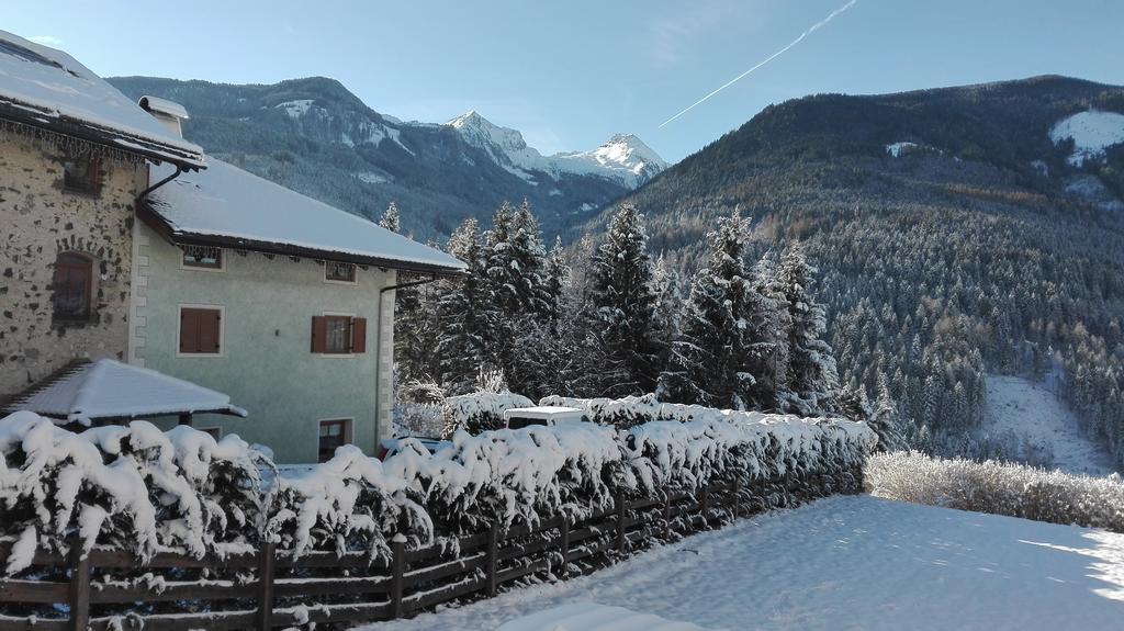 Hotel Fonte Dei Veli Panchia Exteriör bild